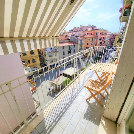 Pilloa Lägenhet La Spezia